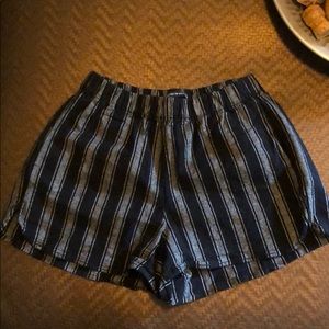 black tilden brandy melville shorts